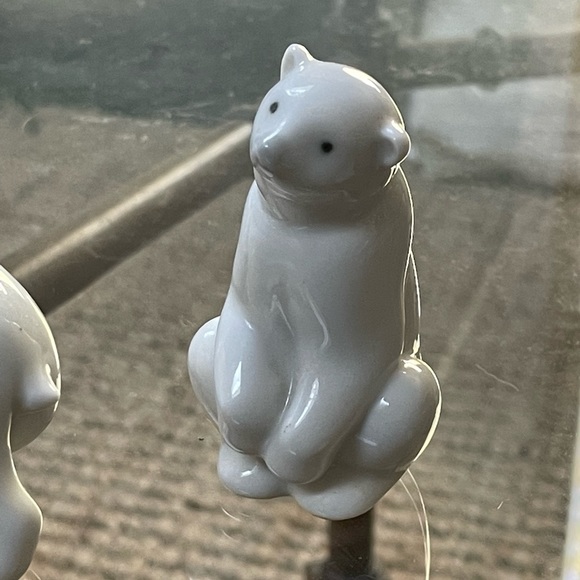 Lladro Polar Bear Set of Three - Picture 7 of 9